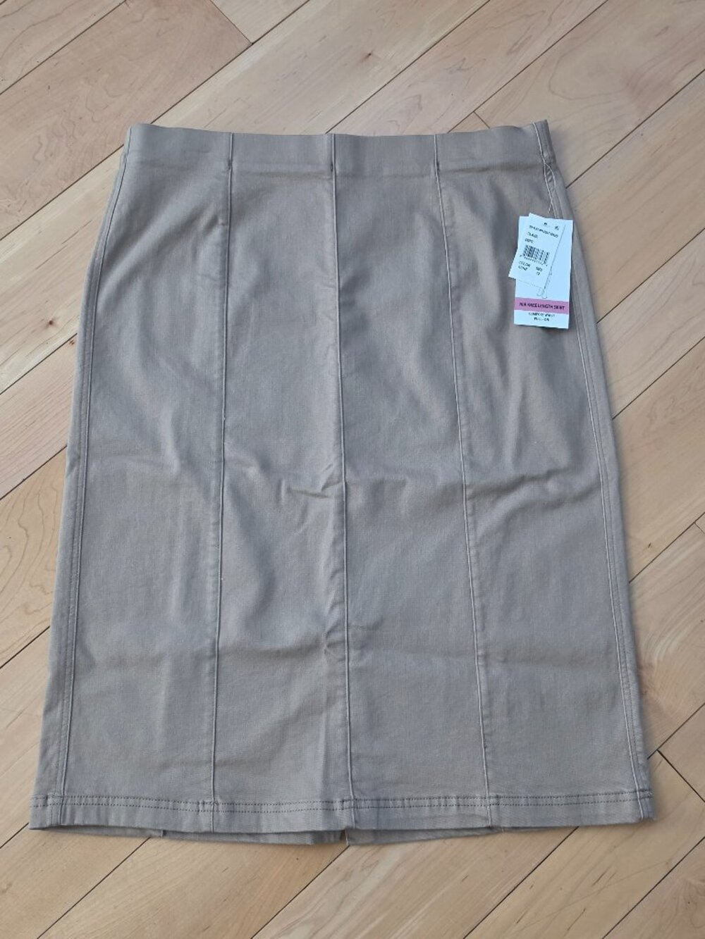 Intro Love the Fit Pull On Skirt Size 12 New